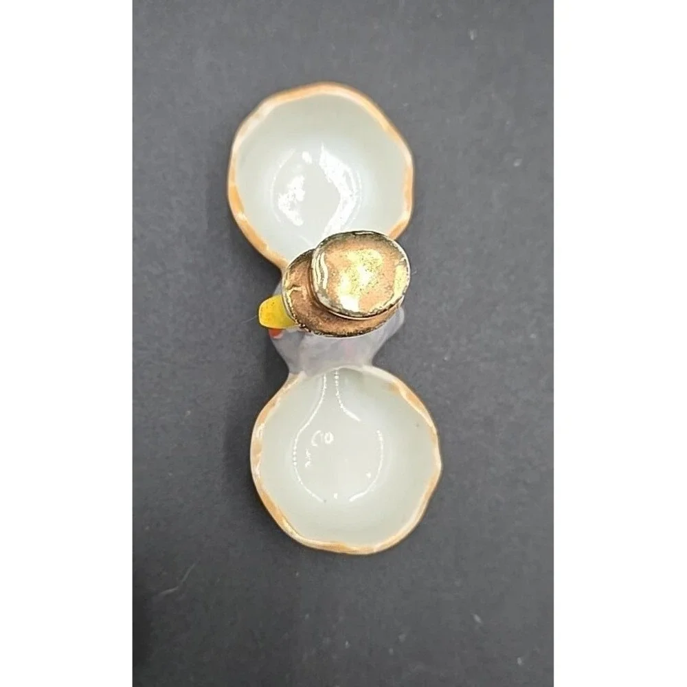 Lusterware Chicks Salt Pepper Shakers Egg Cup Nest Vtg‎ Duck Bird Ceramic Kitch